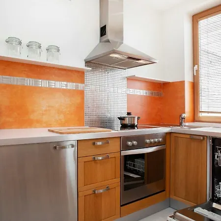 Wilanowska By Renters Daire